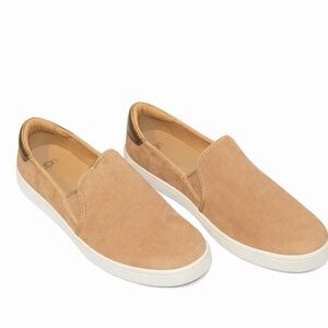 OBO : UGG womens Light Brown Slip-On Loafers